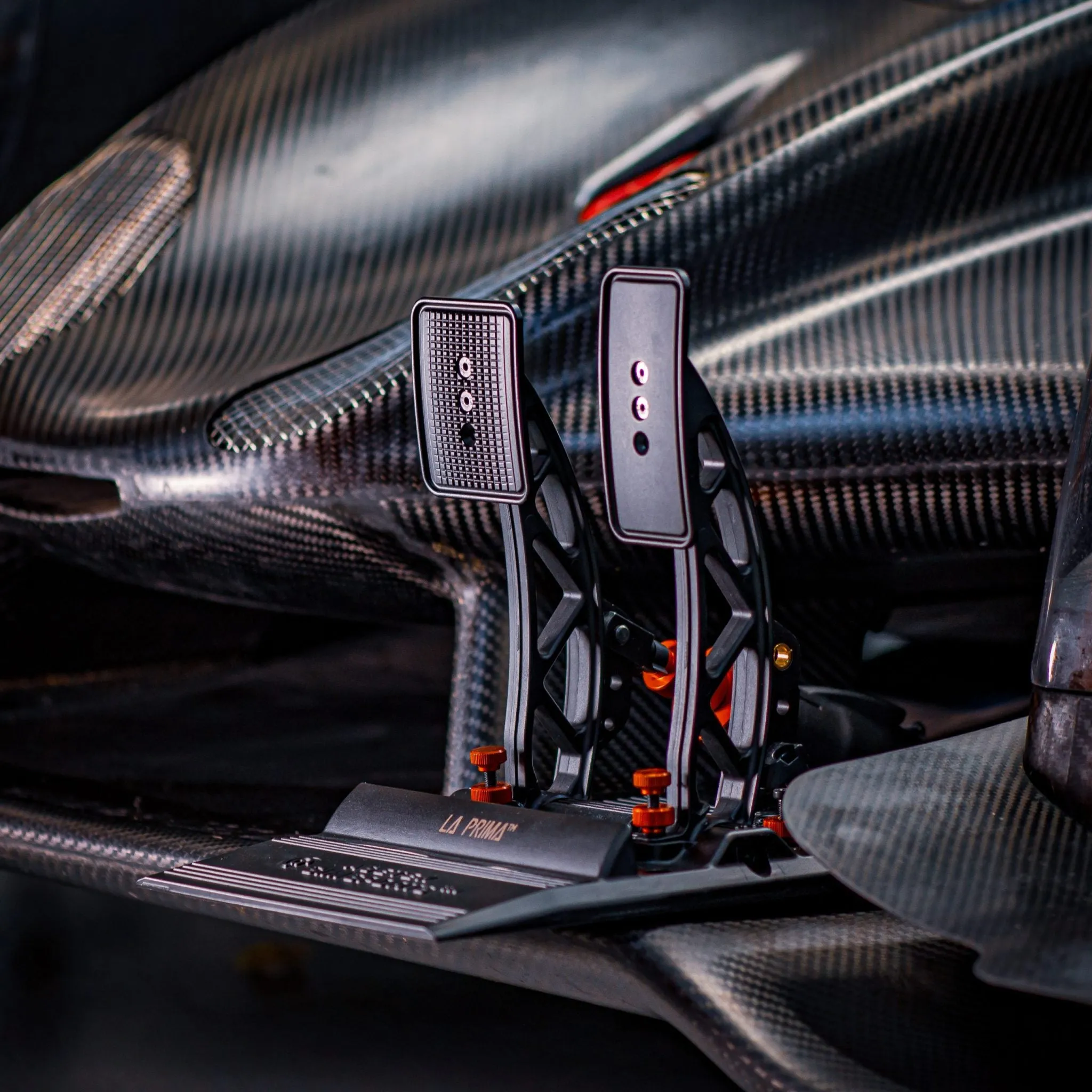 Asetek La Prima™ Sim Racing Pedals Brake & Throttle