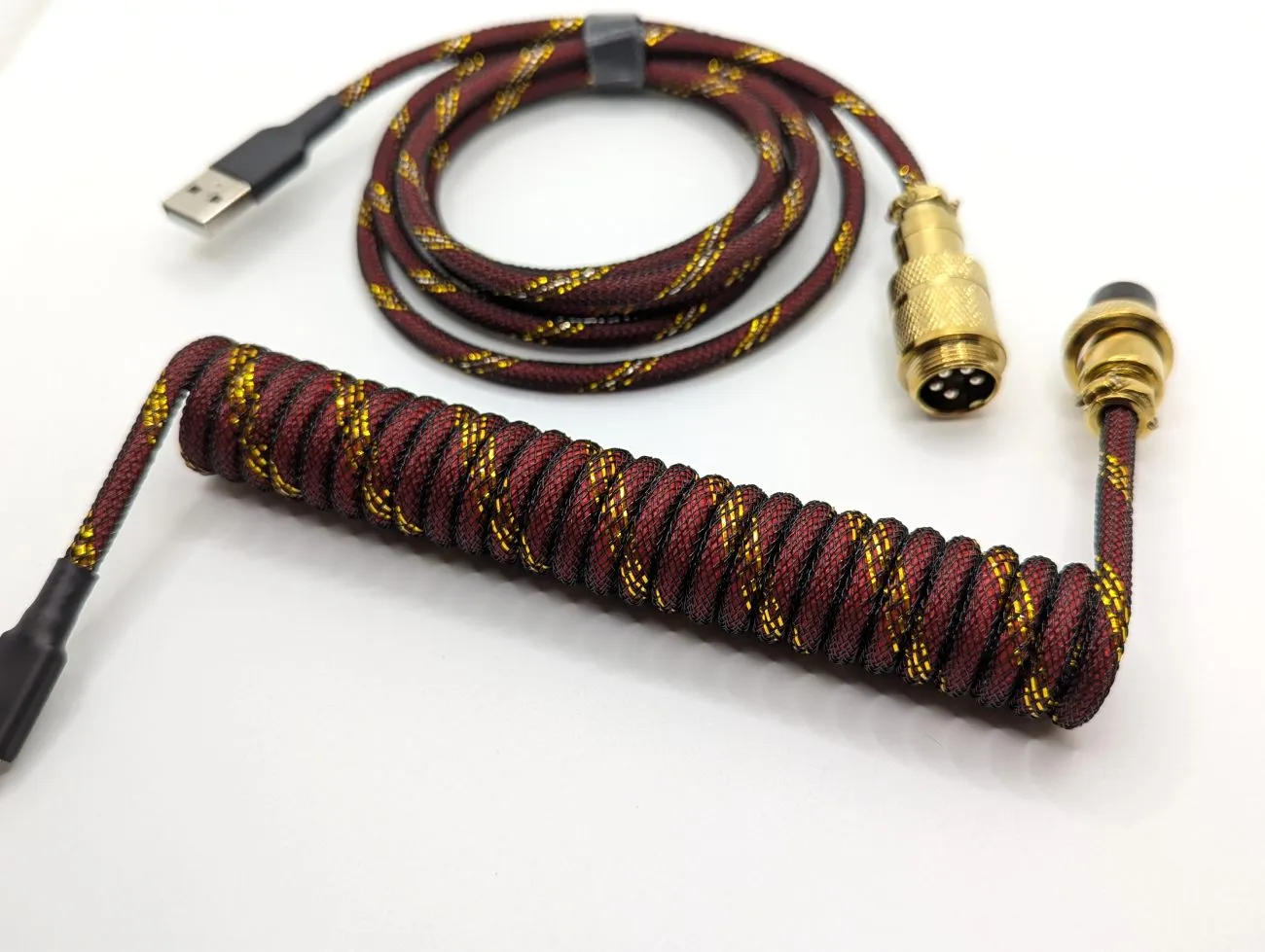 Ausmodshop Coiled Keyboard Cable - Red Samurai