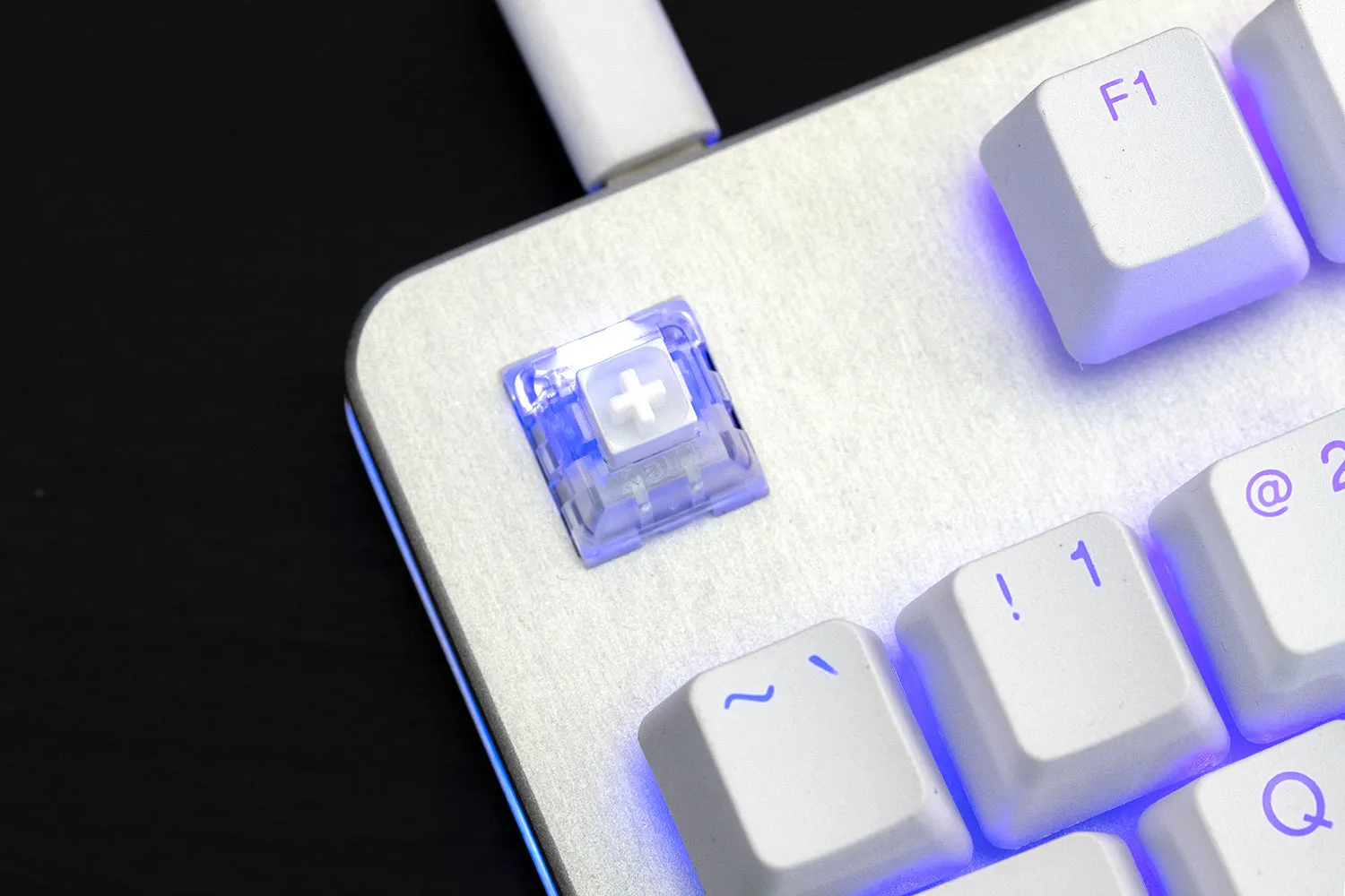 Hexgears Gemini Dawn — Hot-Swap TKL Mechanical Keyboard