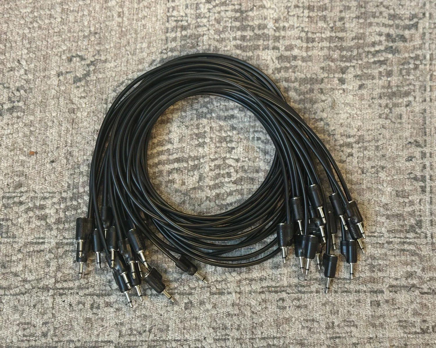 Tiptop Audio Black Stackcable 90cm x 15